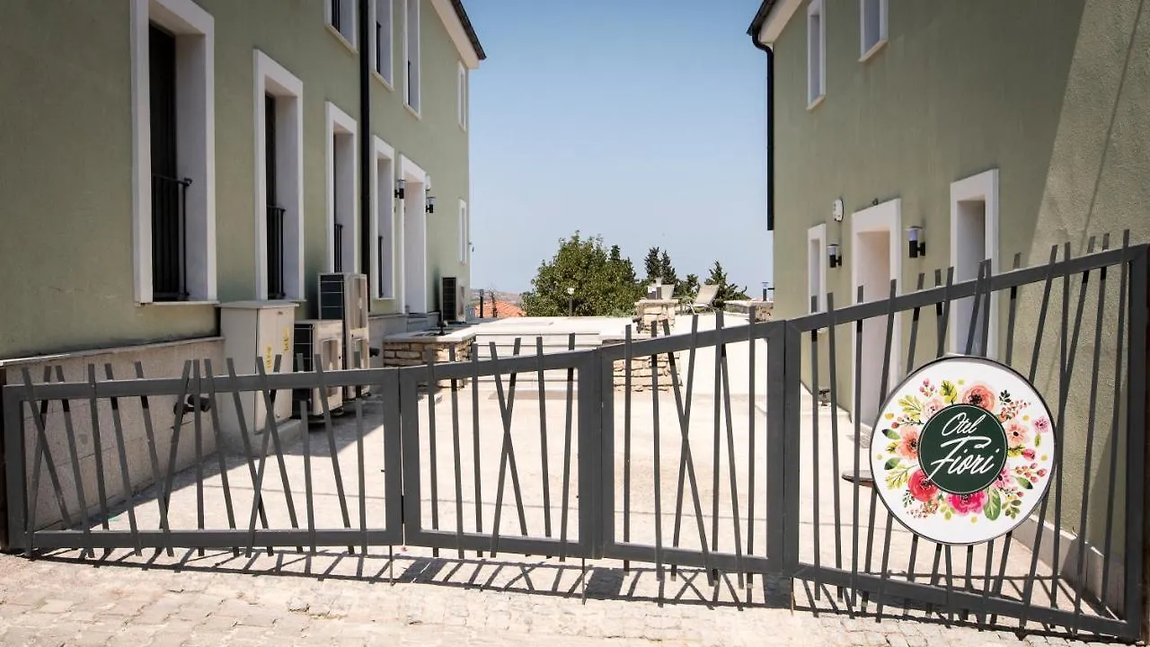 Ξενοδοχείο Otel Fiori- Urla Σμύρνη